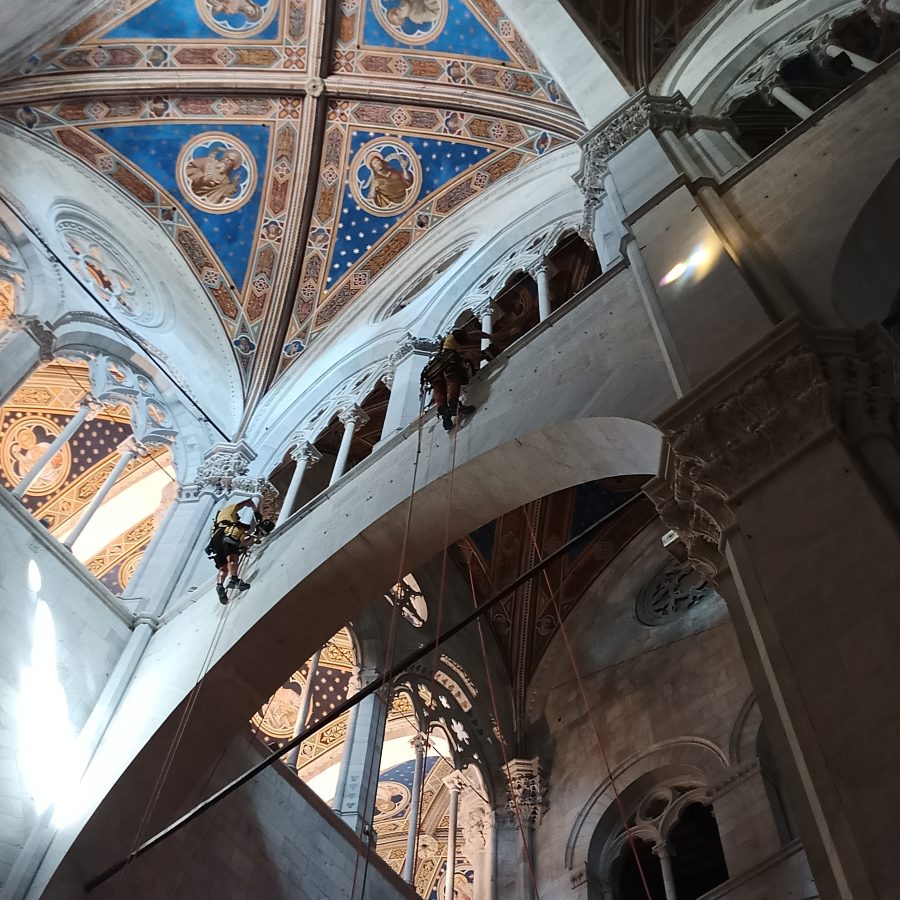Lavoro su Fune Riparazioni Installazione Manutenzione Livorno Pisa Lucca Firenze (9)